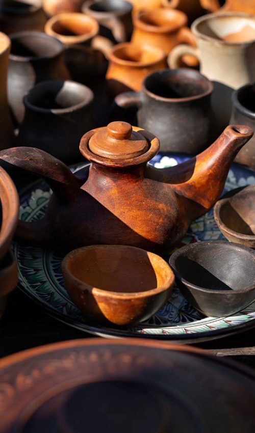 a-lot-of-handmade-pottery-ceramic-clay-brown-kitc-resize-qswu6099jtqetyydqrflxgv2kmh8zyi9wvff8n5yr8